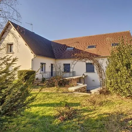 L'arbre De Vie Bed & Breakfast Montmarault
