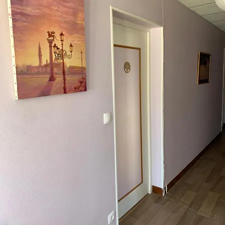 L'arbre De Vie Bed & Breakfast 3*