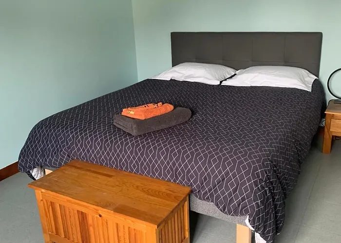 L'arbre De Vie Bed & Breakfast Montmarault